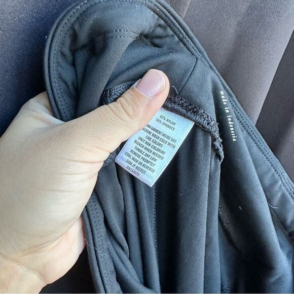 Aeropostale Black Flare Leggings Yoga Pants Size Medium - Picture 6 of 6